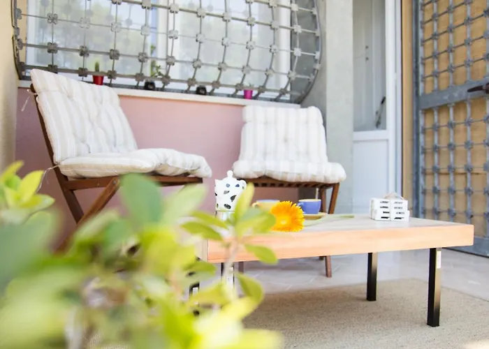 Pirandello Holidays דירה *