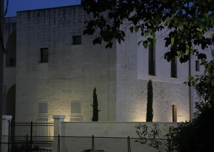 Pirandello Holidays דירה לצ'ה